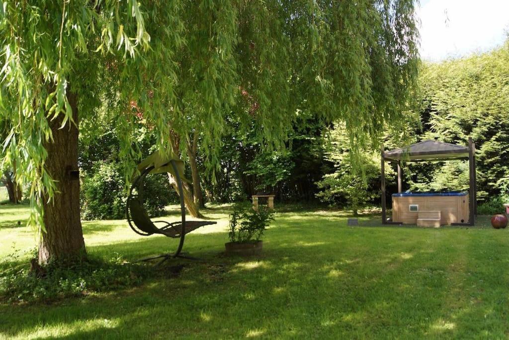 Chaumiere Familiale Weekend & Vacances Paisible Saint-Philbert-sur-Risle Eksteriør bilde