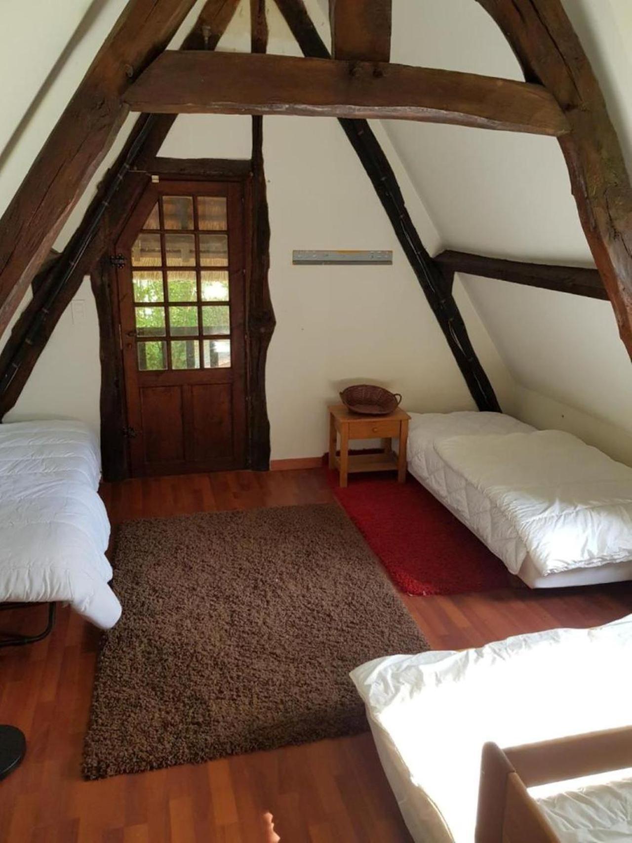 Chaumiere Familiale Weekend & Vacances Paisible Saint-Philbert-sur-Risle Eksteriør bilde